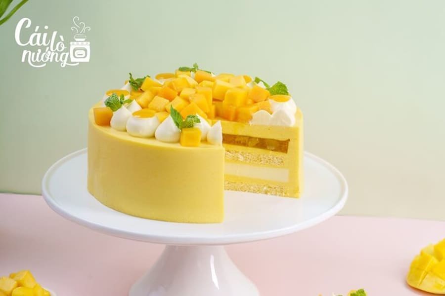 Mẫu bánh thôi nôi bé gái đơn giản, sang trọng